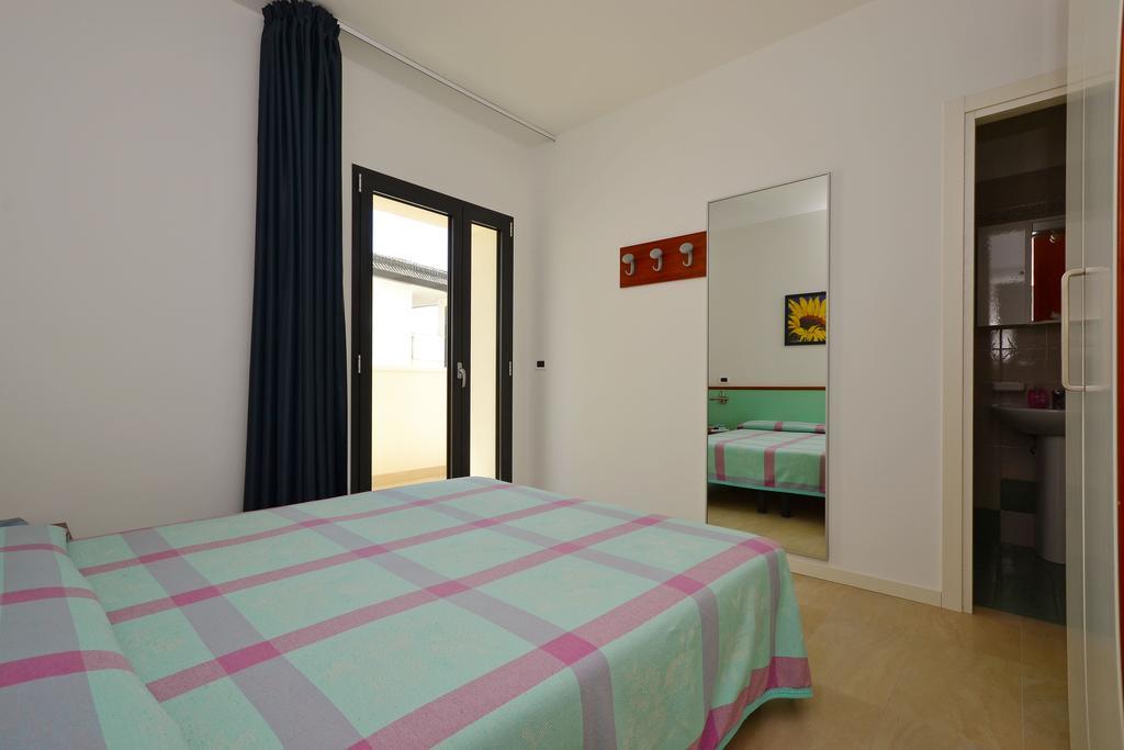 Residenza Verde Lignano Sabbiadoro Ruang foto