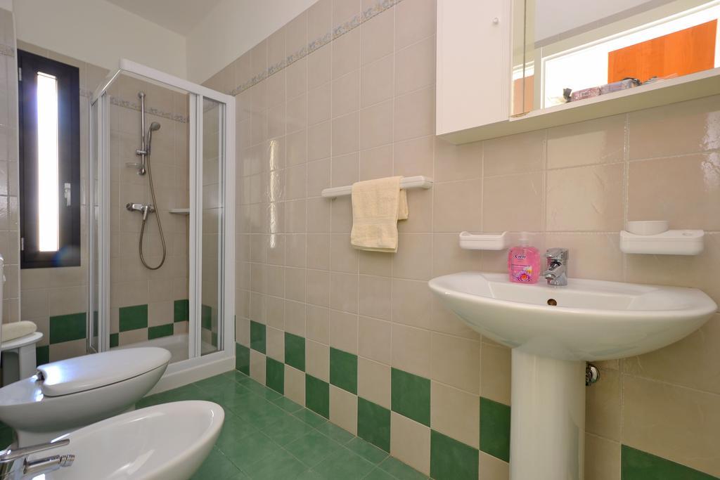 Residenza Verde Lignano Sabbiadoro Ruang foto